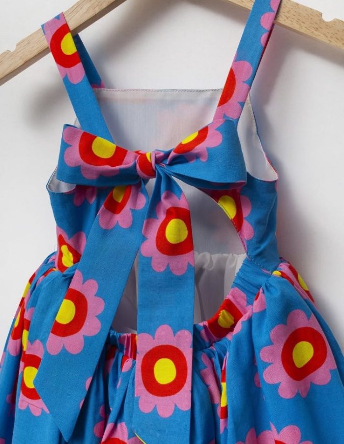 Mavi Çiçekli Elbise - Görsel 3